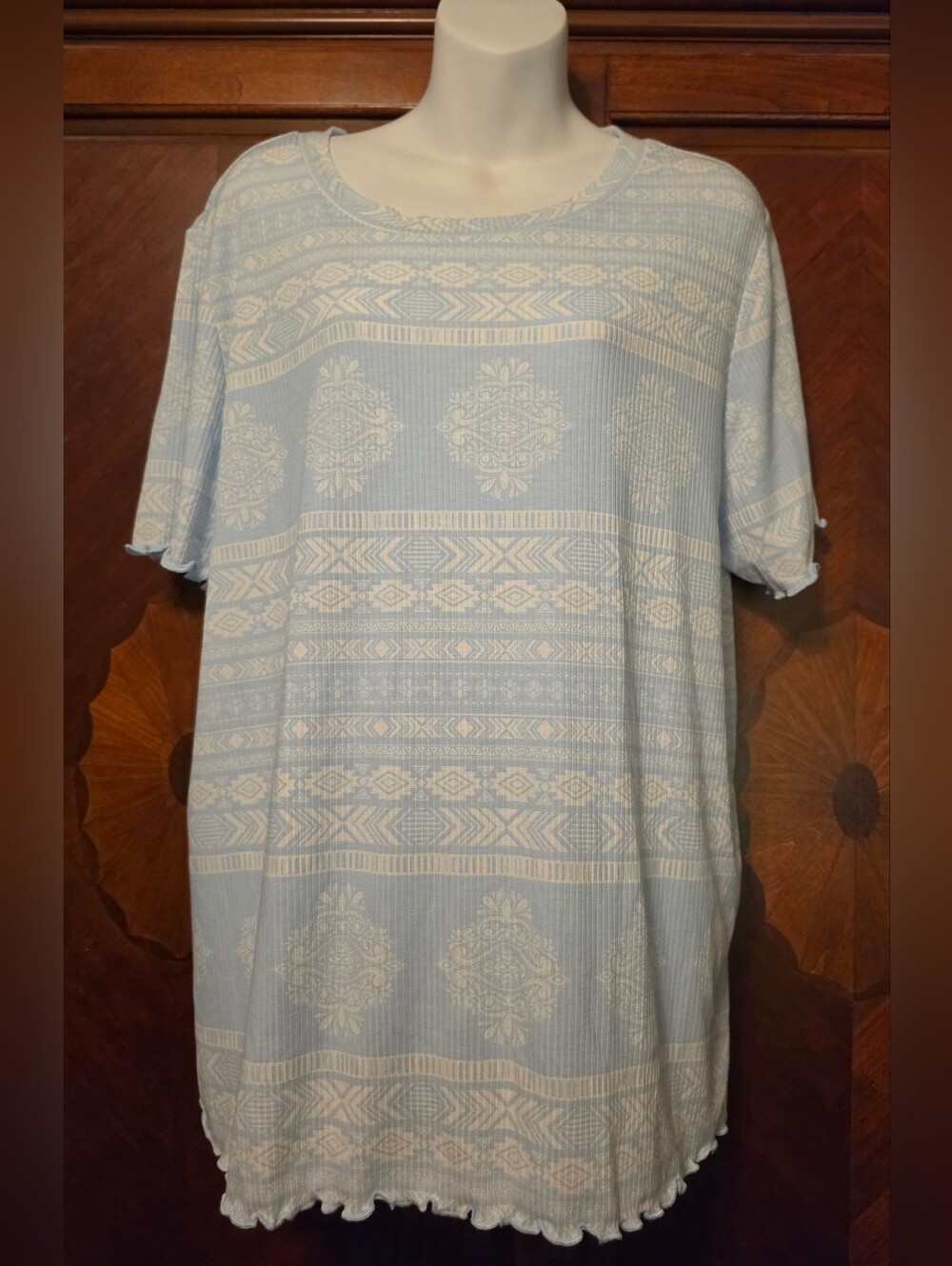 Lularoe Kelly Top